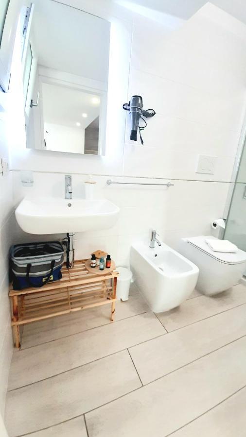 Joshua Rooms Porto Cesareo Exterior photo