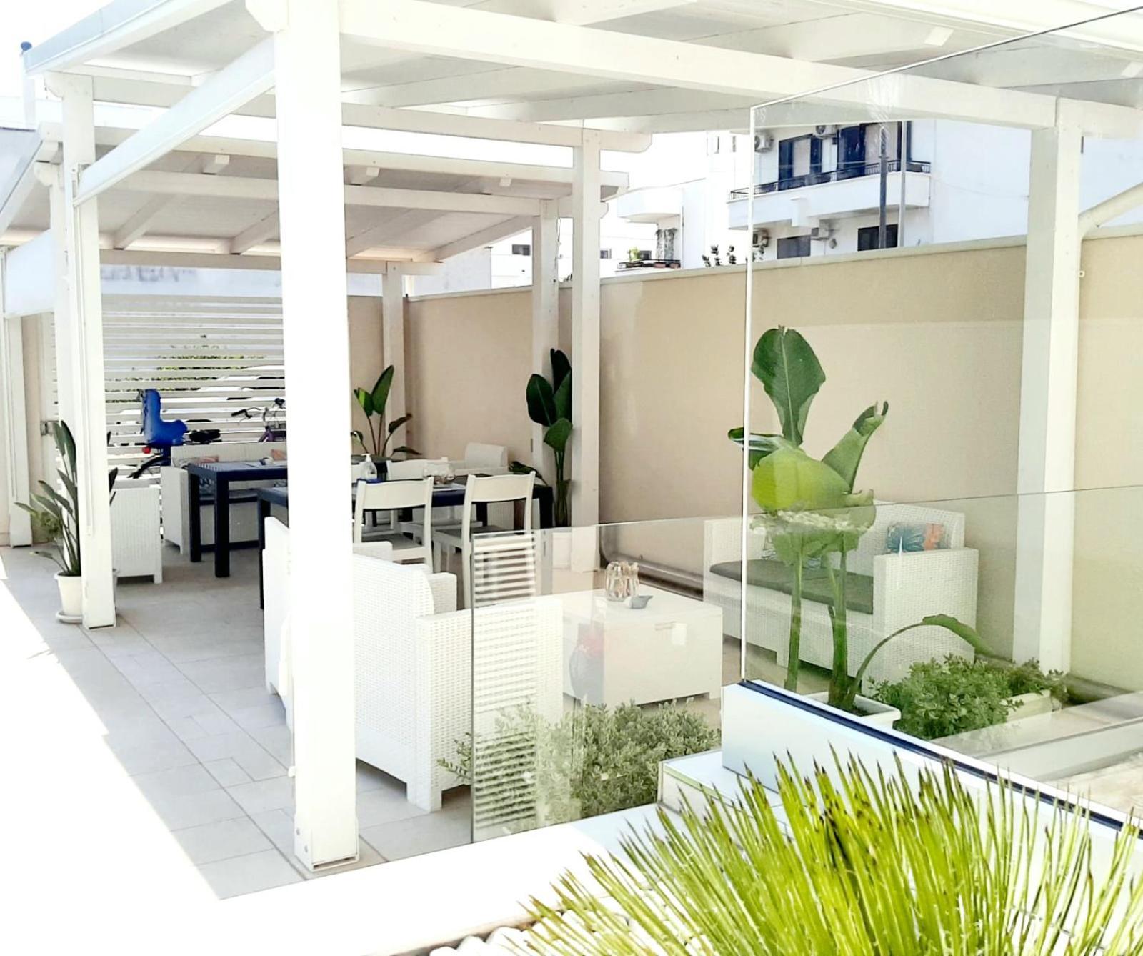 Joshua Rooms Porto Cesareo Exterior photo